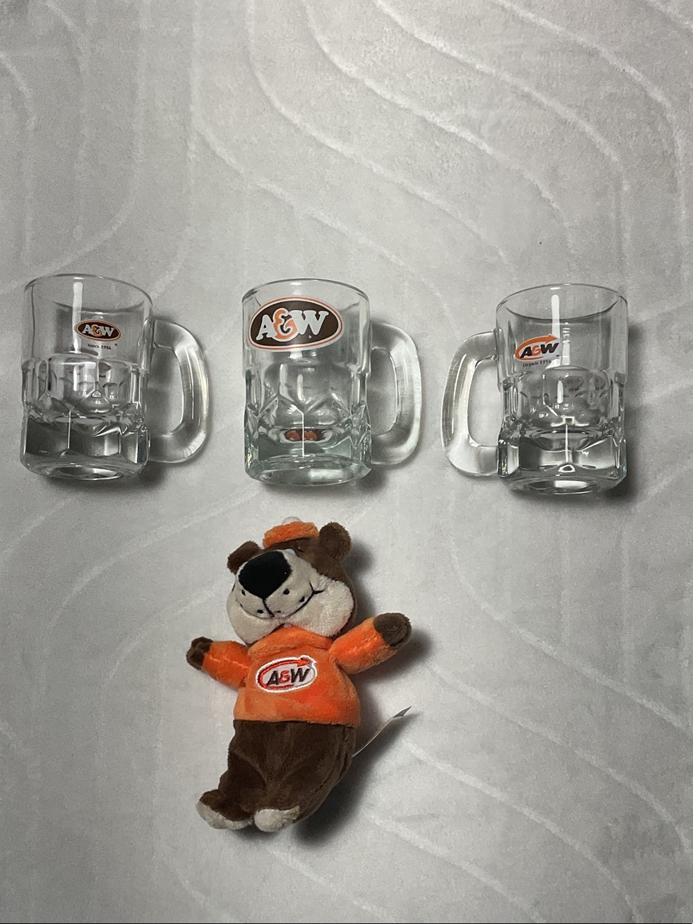 Vintage A & W mini mugs and plush bear